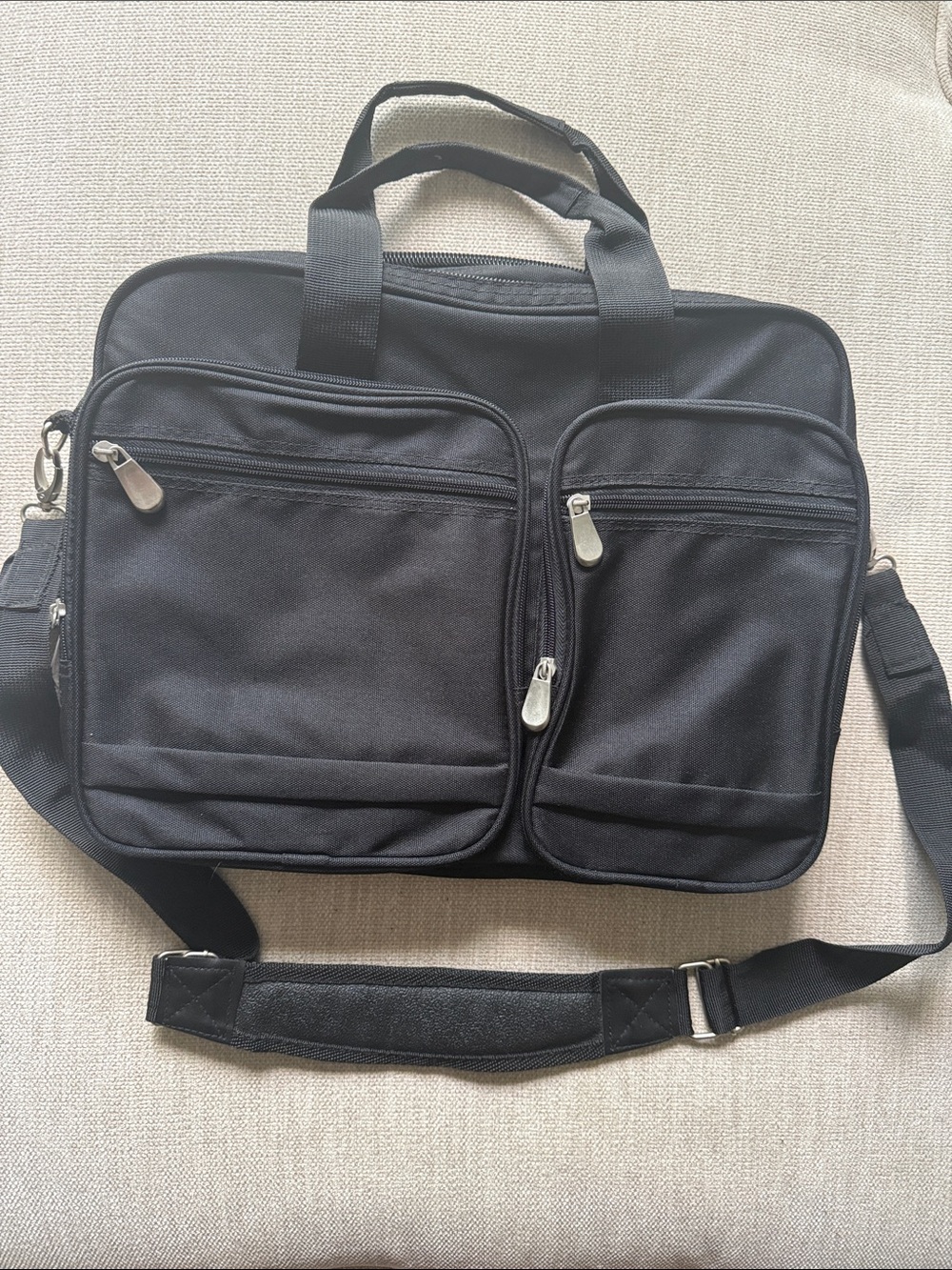 Classic Black Laptop Bag with Dual Front Pockets